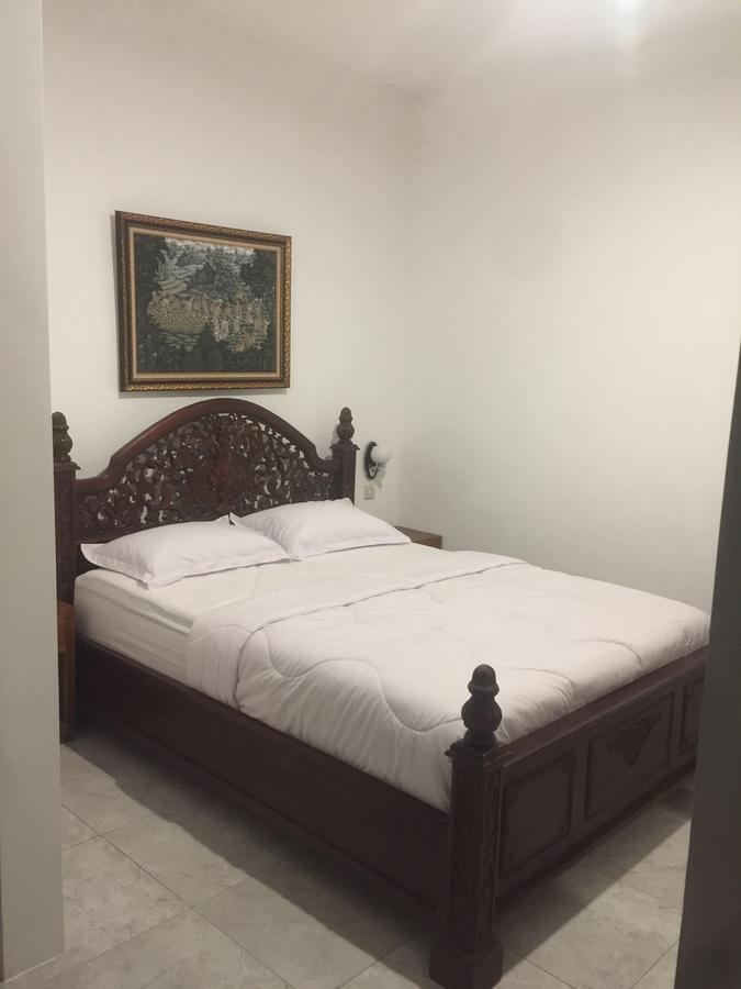Anggrek Mas Bed & Breakfast Hostel Ubud  Exterior photo